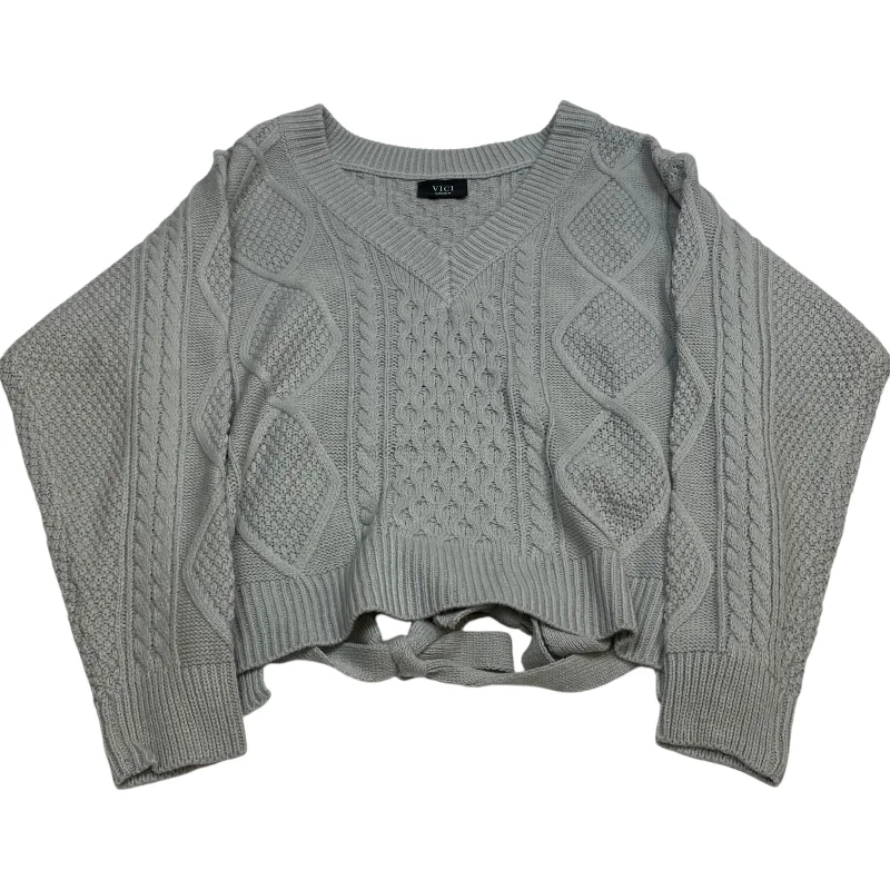 Sweater By Vici In Grey, Size: M